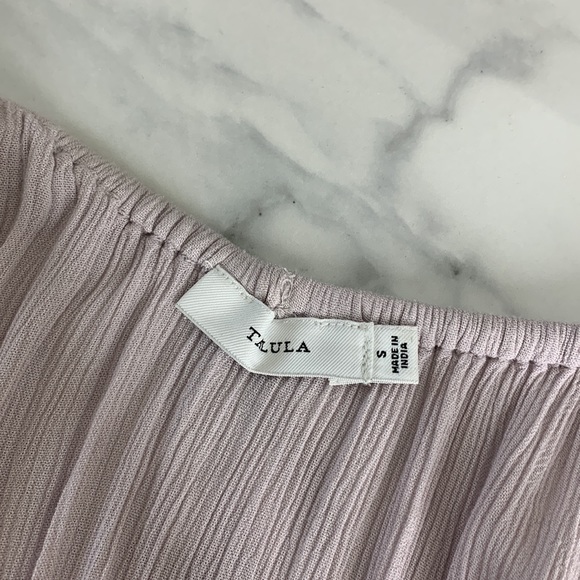 Talula Off the Shoulder Peplum Frill Top 💕 - Picture 3 of 3